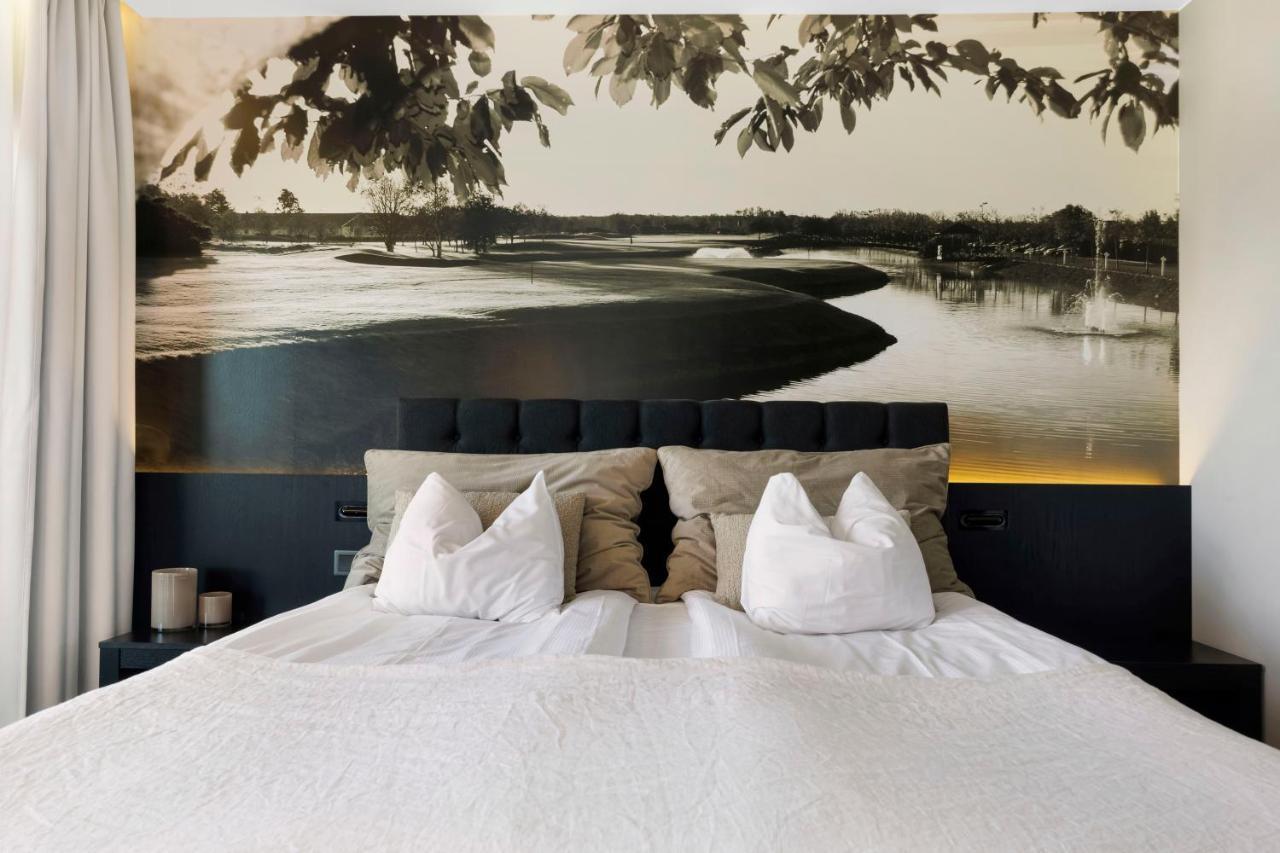 Ringenaes Hotell & Konferens 哈尔姆斯塔德 外观 照片