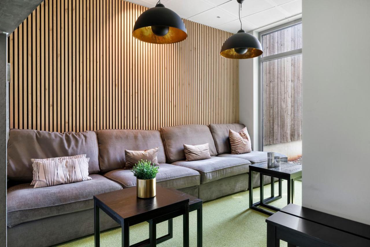 Ringenaes Hotell & Konferens 哈尔姆斯塔德 外观 照片