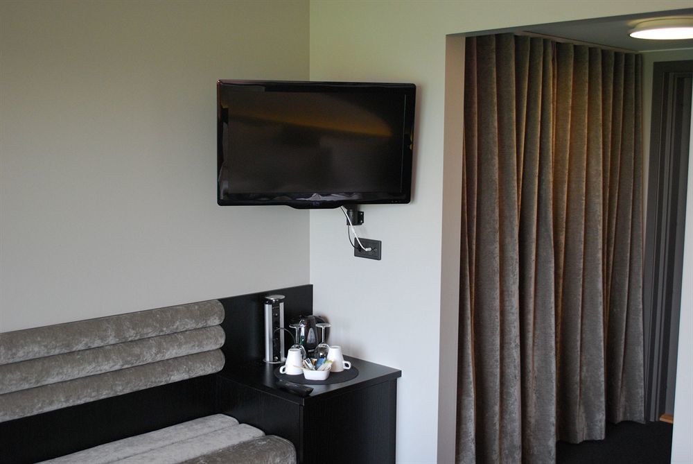 Ringenaes Hotell & Konferens 哈尔姆斯塔德 外观 照片